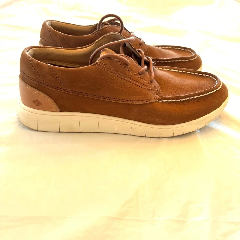 SPERRY Coastal plushwave slip on shoe brown nubuck SZ 8.5 Worn once - Picture 3 of 14